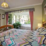 Modern House Architecture: Blending Functionality with Aesthetics