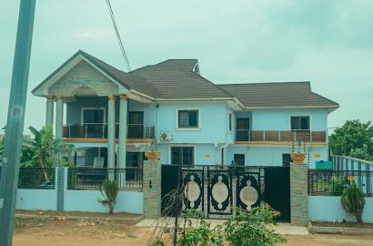 Luxurious 6-Bedroom House for Sale – Tema Community 25 (Close to DPS International School)