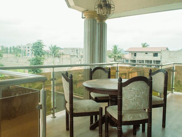 Luxurious 6-Bedroom House for Sale – Tema Community 25 (Close to DPS International School)